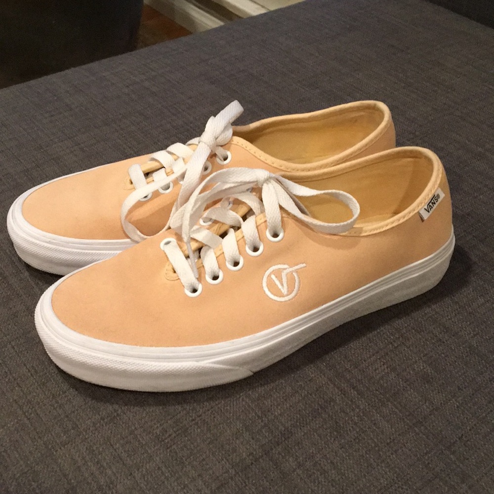 Suede peach VANS. Vault edition. Like new.